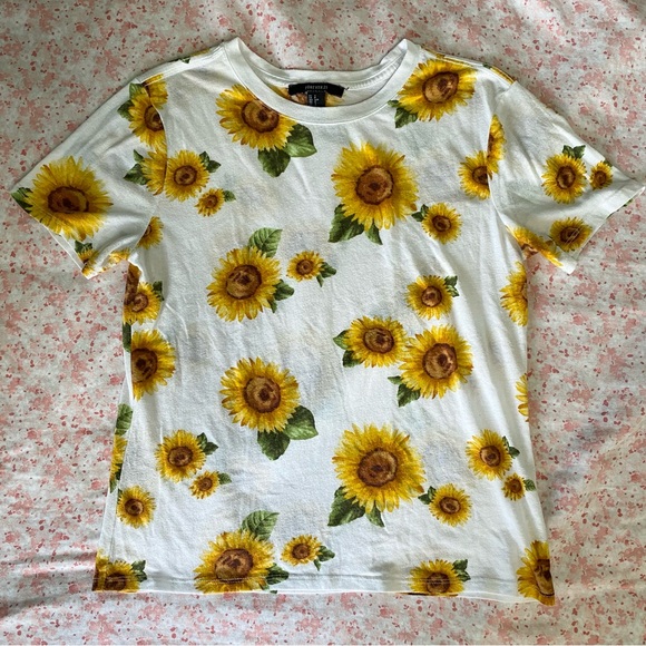 Sunflower tee - Picture 3 of 4